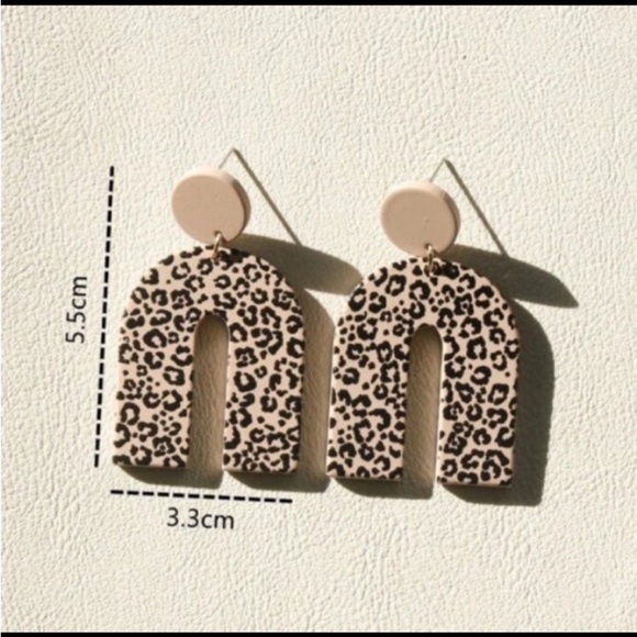 Leopard Geometric Drop earrings - Picture 2 of 6